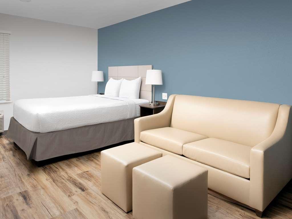 Extended Stay America Select Suites - Charlotte - Northlake Шарлът Стая снимка