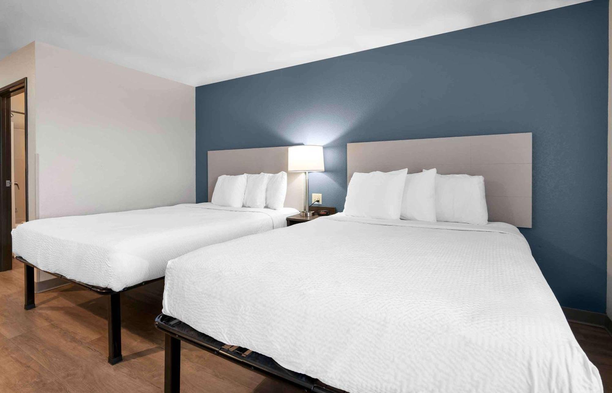 Extended Stay America Select Suites - Charlotte - Northlake Шарлът Екстериор снимка